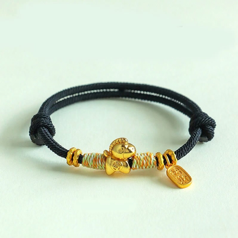 Black string Chinese zodiac horse lucky bracelet light green background