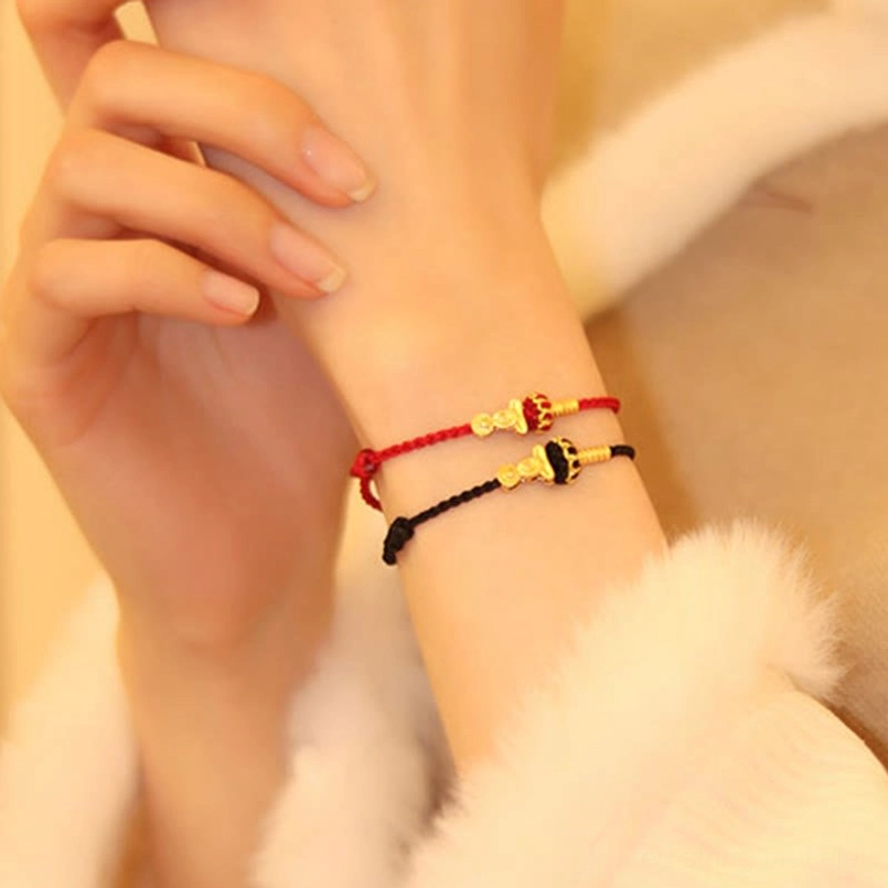 Eco-friendly natural material red string protection bracelet with copper Buddha charm