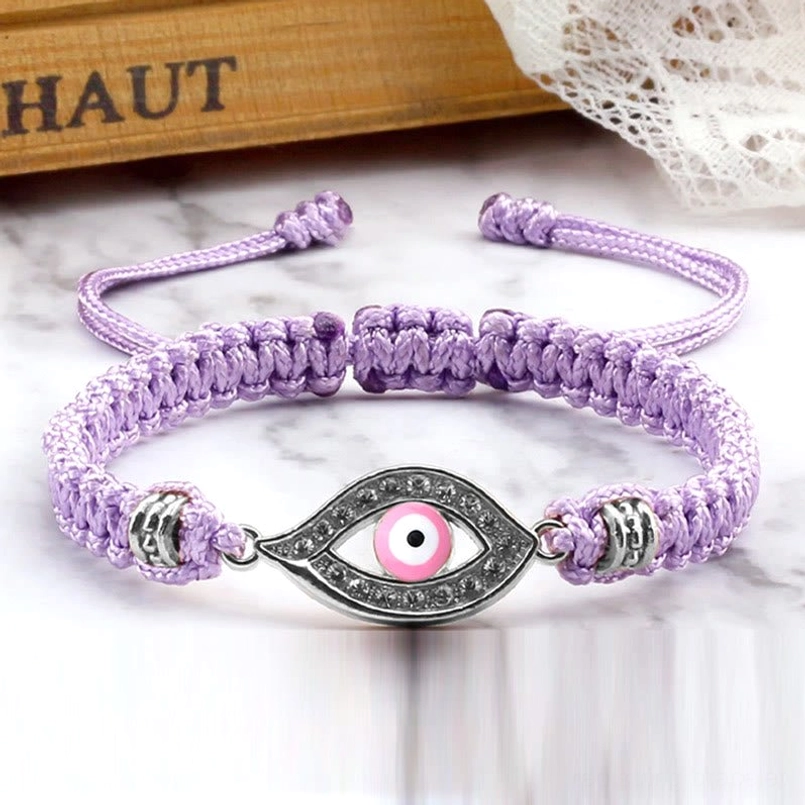 Evil eye bracelet secure packaging unboxing experience premium presentation