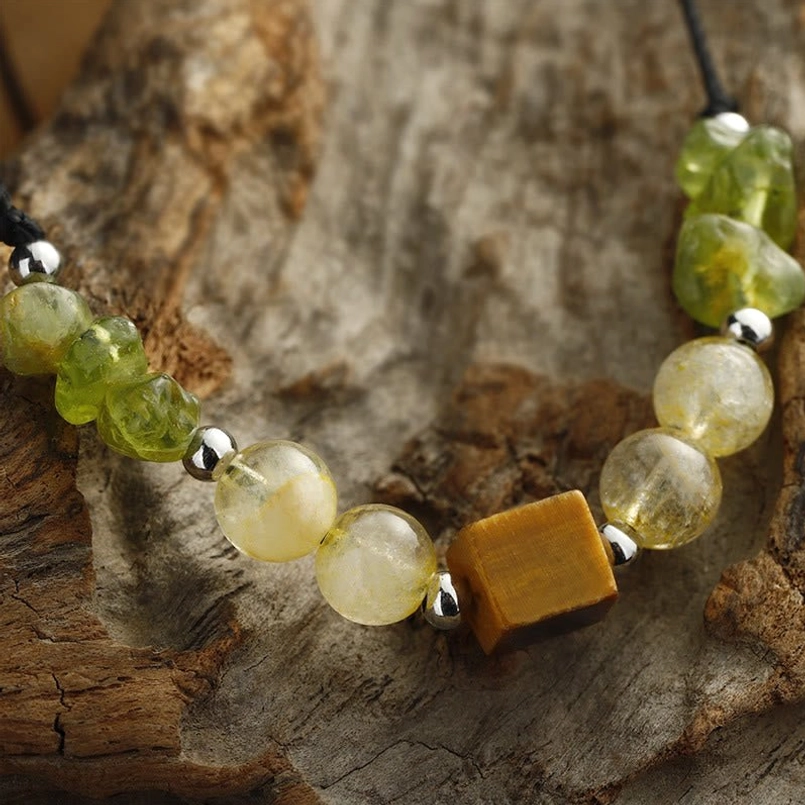 Peridot Citrine Tiger Eye gemstone beads macro close-up texture and quality