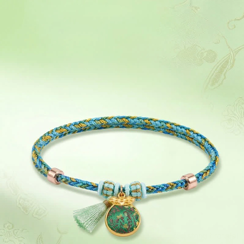 Chinese protective bracelet with gourd Hulu charm five-color cord hand-woven amulet for blessing and longevity