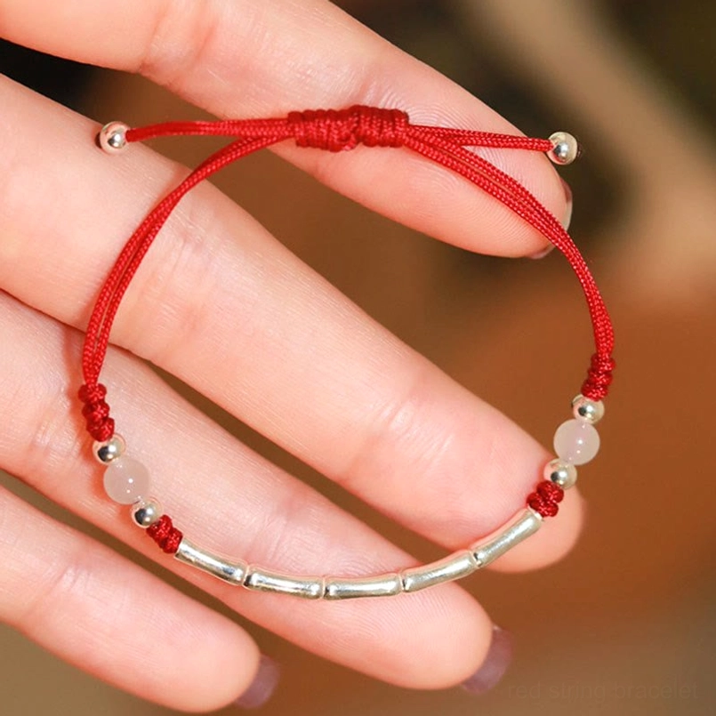 Handmade 925 silver bamboo bead red agate bracelet hand-held detail