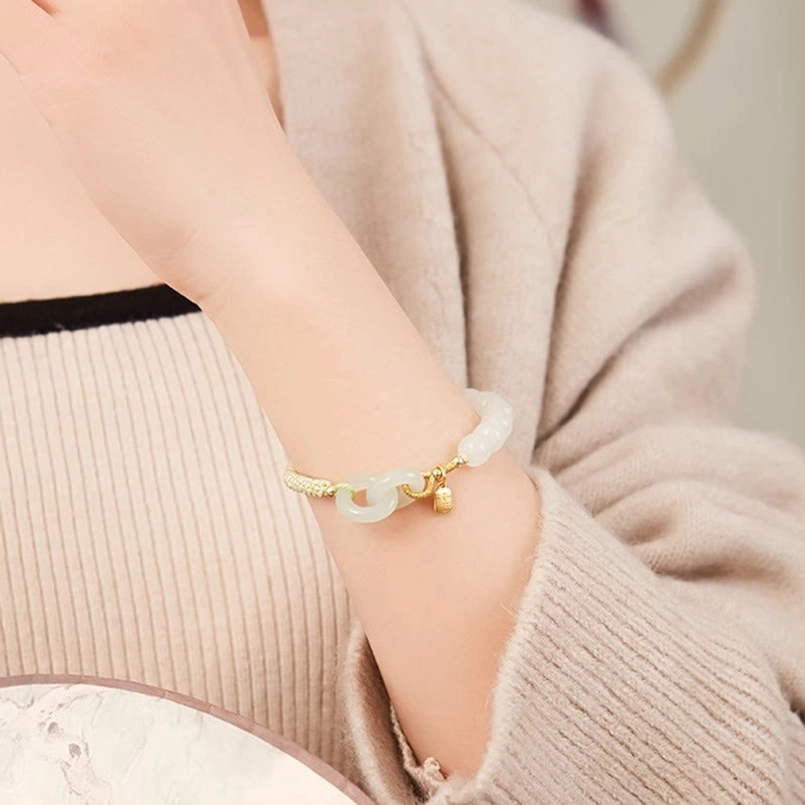 Hetian jade double peace buckle bracelet gift packaging presentation box with fu character pendant