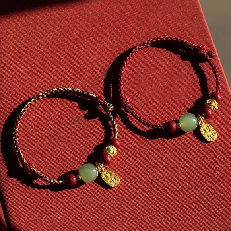 Prosperity bracelet with hetian jade and five-colored string shadow detail on surface