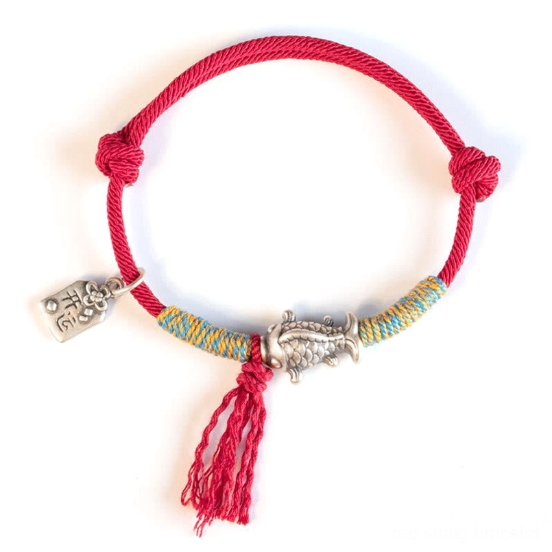 Koi fish red string bracelet packaging presentation unboxing aesthetic