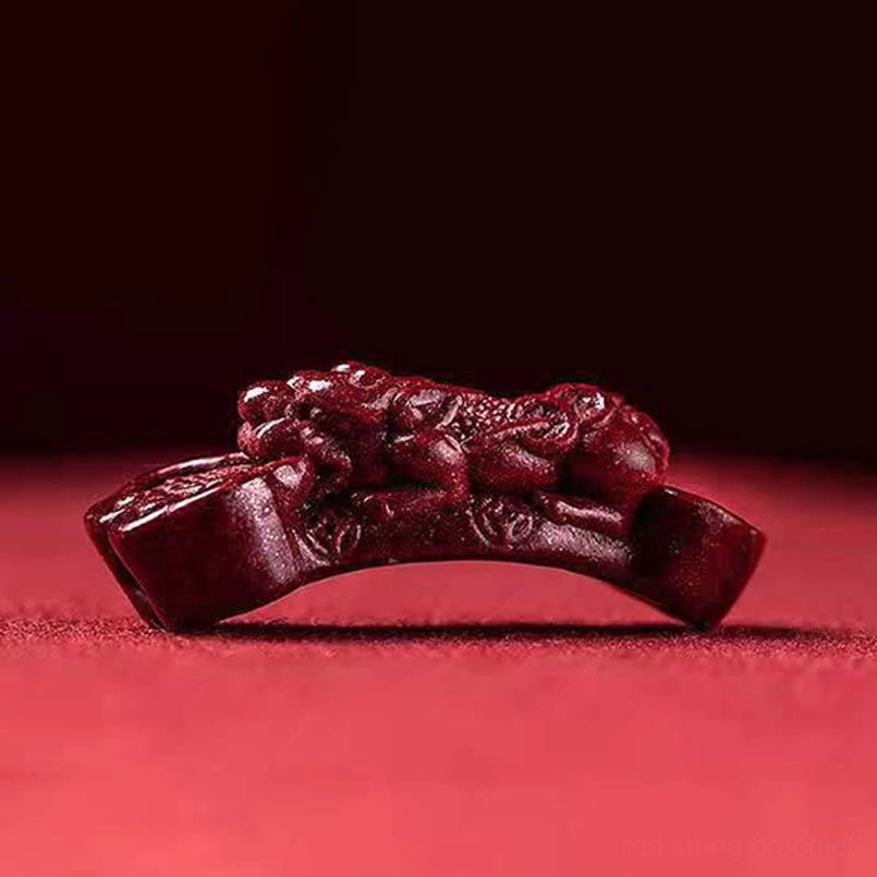 Three-dimensional Pixiu carving on matte cinnabar red stone bracelet component