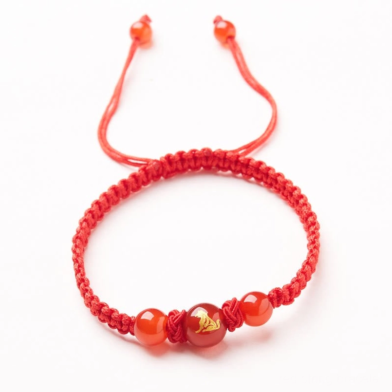 Red agate Chinese zodiac Dog bracelet for loyalty and honest connection