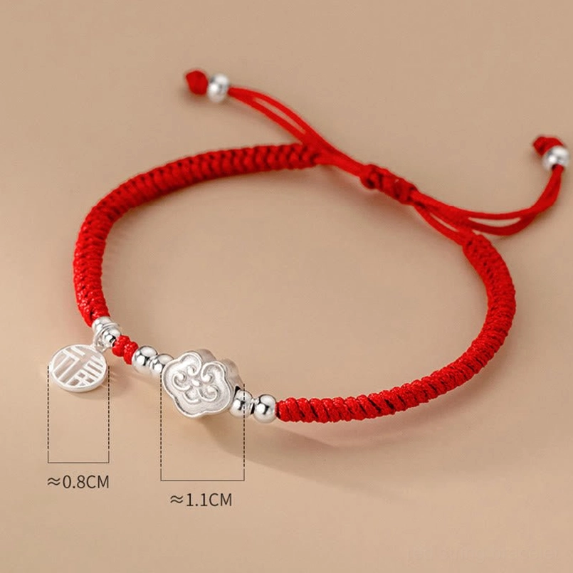 Red Fu cloud bracelet with size measurement marks for silver charms