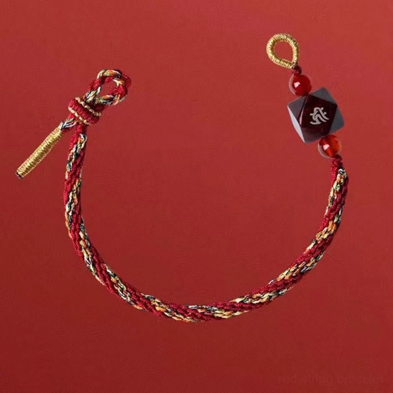 Red Sandalwood Natural Wood Grain Detail Of Bracelet