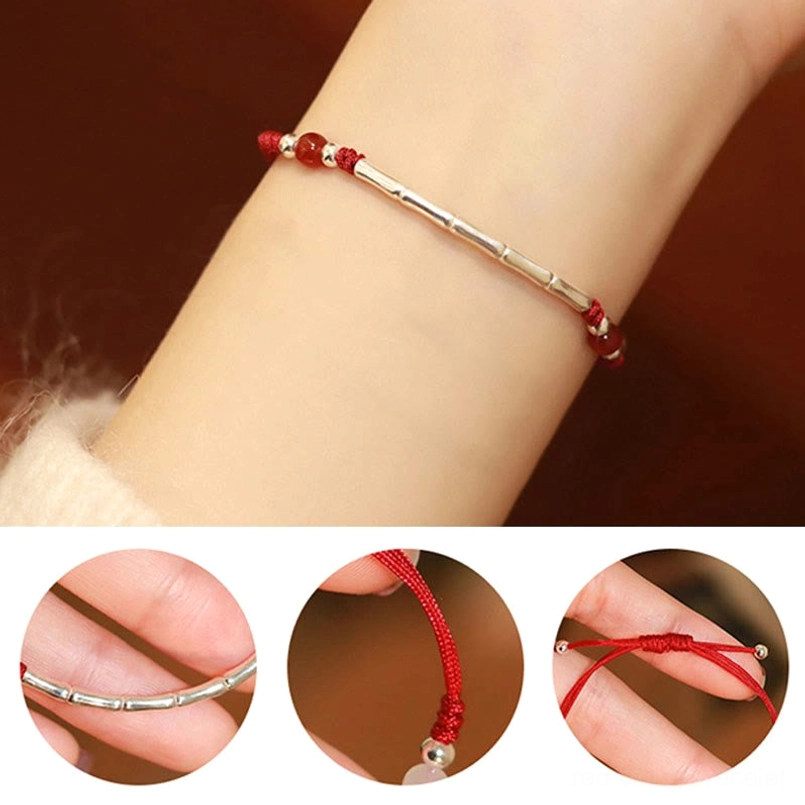 Adjustable red string bracelet sliding knot closure macro detail instructions