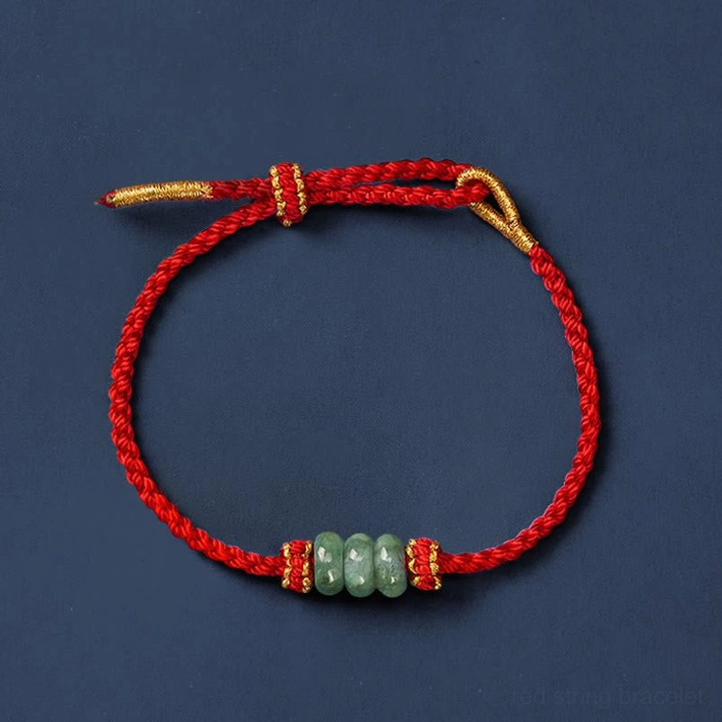 Handmade red string jade bracelet complete set with packaging presentation