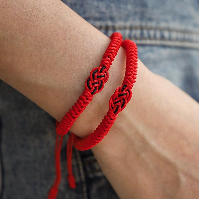 Red string protection bracelet set of 2 pieces for couples or friendship bond representation