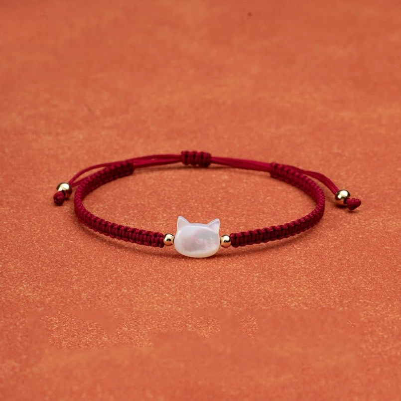 Red rope white shell cat head adjustable spiritual bracelet detail